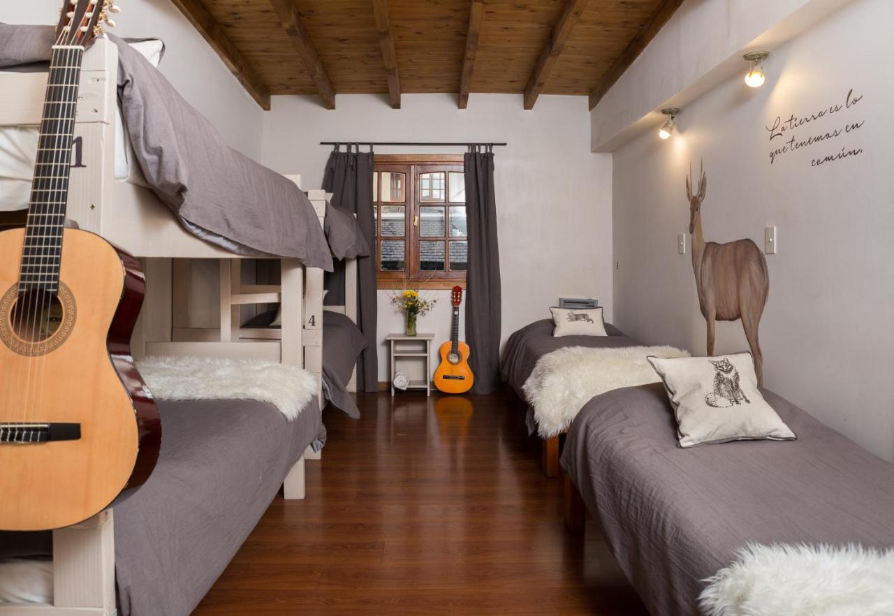 La Justina Hostel San Carlos de Bariloche Luaran gambar