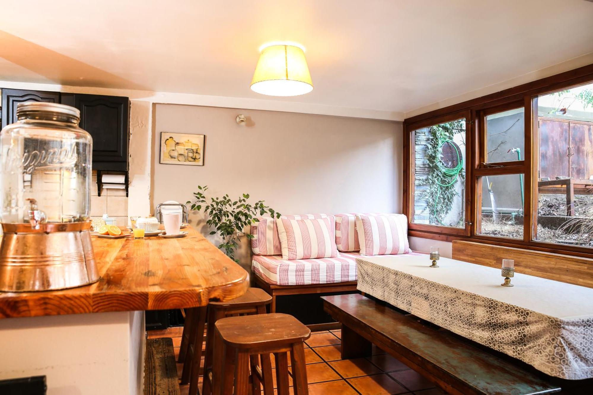 La Justina Hostel San Carlos de Bariloche Luaran gambar