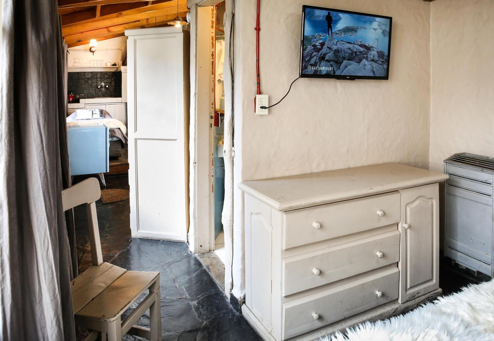 La Justina Hostel San Carlos de Bariloche Luaran gambar