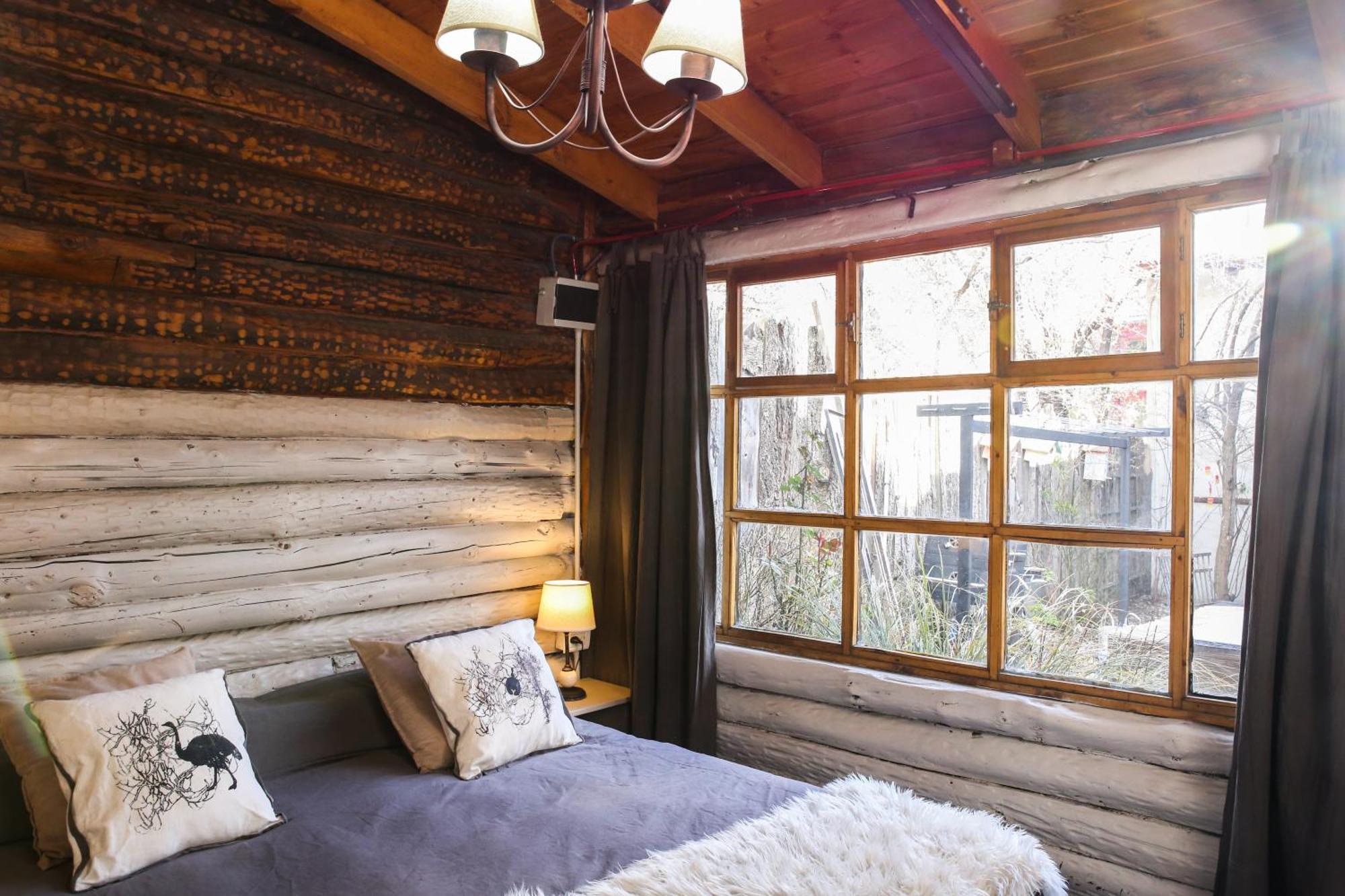 La Justina Hostel San Carlos de Bariloche Luaran gambar