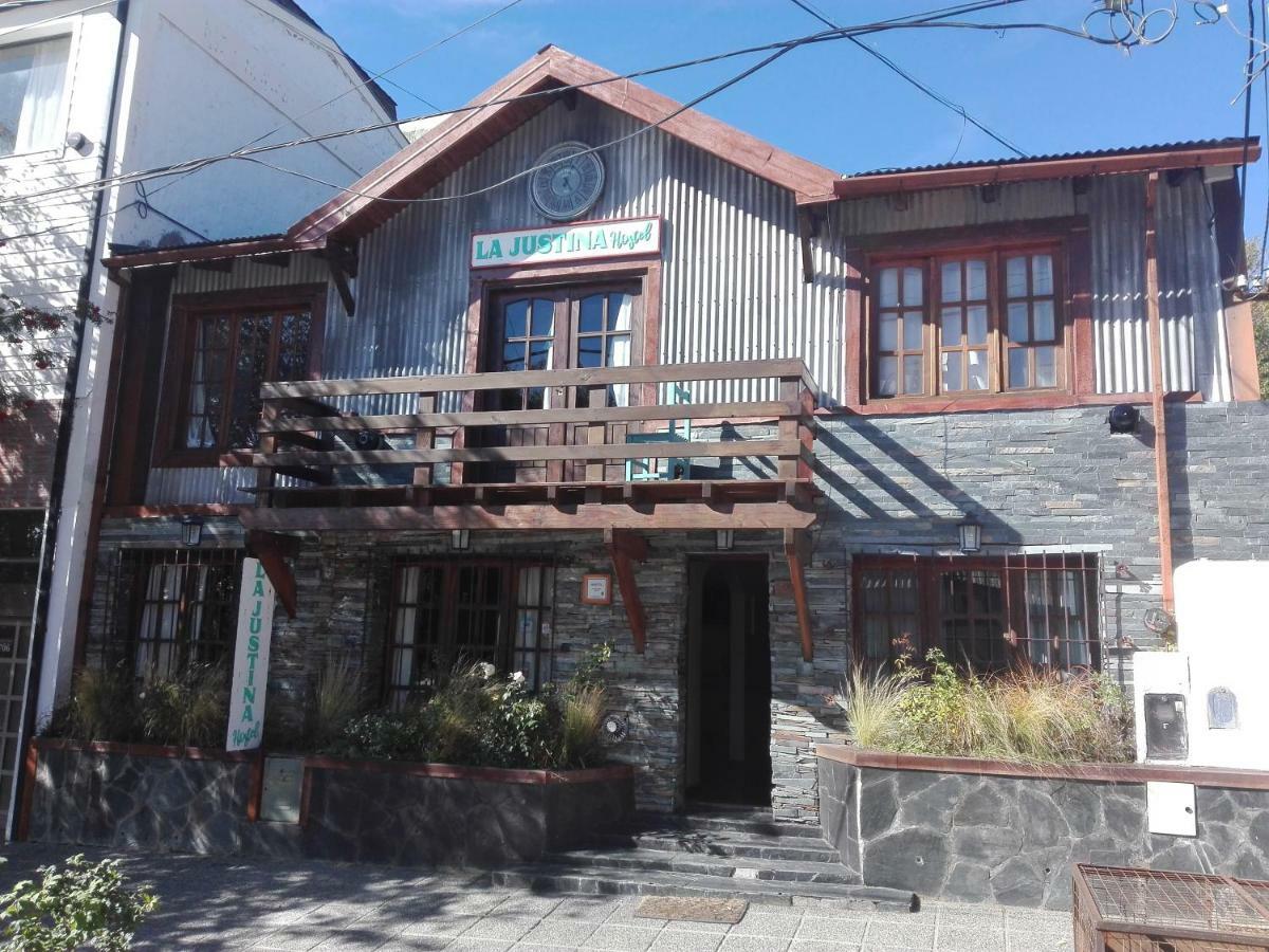 La Justina Hostel San Carlos de Bariloche Luaran gambar